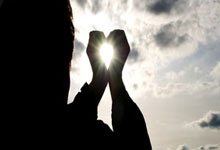 不走运，客场对阵曼联2次被进点球+吃到红牌，皇家社会是西甲首队.